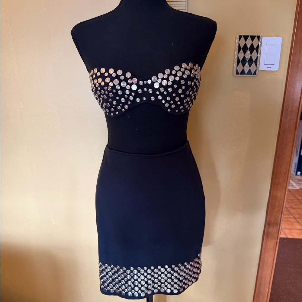 Black and Silver Strapless bra & Skirt